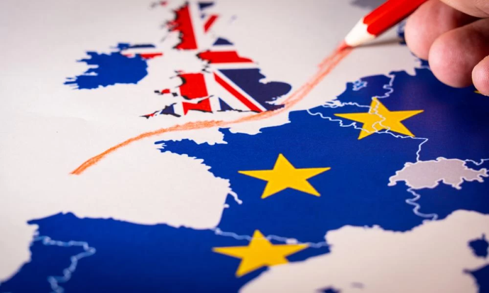 Τι σημαίνει για τους Έλληνες το Brexit; - Τι αλλάζει για φοιτητές και εργαζόμενους